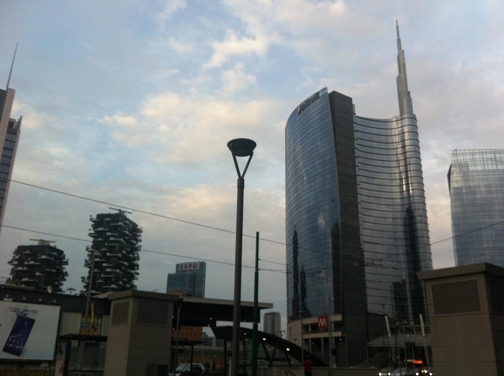 Navigli Downtown Cocco House Daire Milano Oda fotoğraf