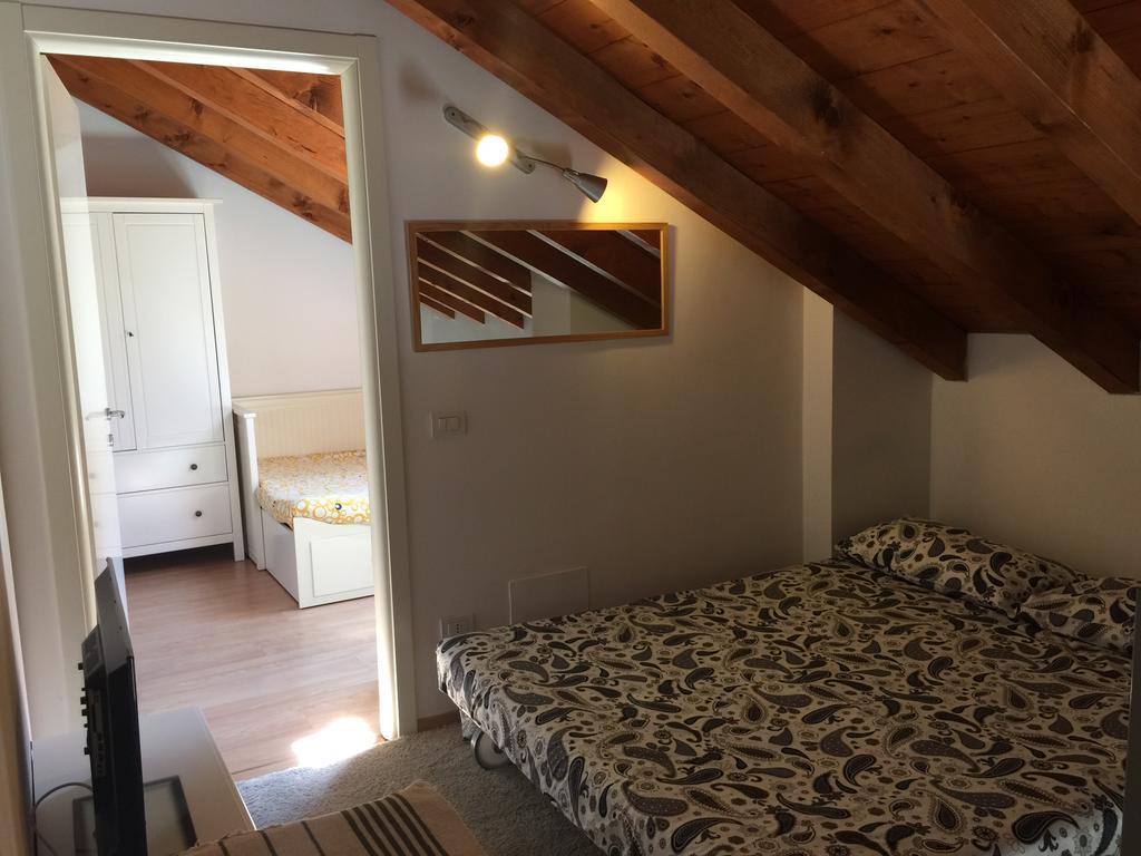 Navigli Downtown Cocco House Daire Milano Oda fotoğraf